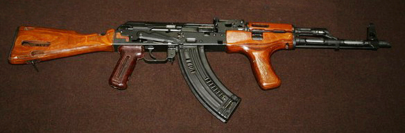 pistolul-mitralieră model 1963