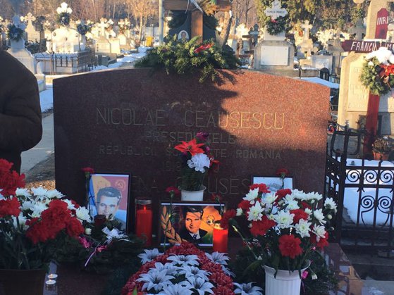 mormântul lui ceaușescu