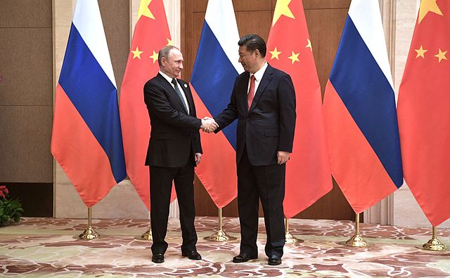 vladimir putin și xi jinping
