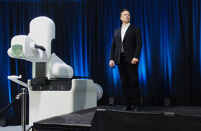 elon musk la o prezentare neuralink