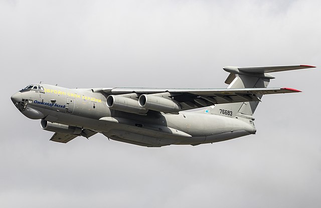 avionul il-76