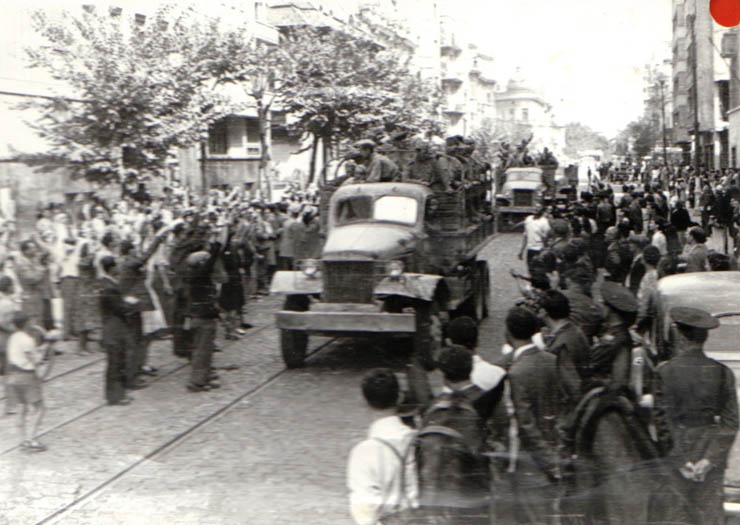 intrarea armatei sovietice în bucurești