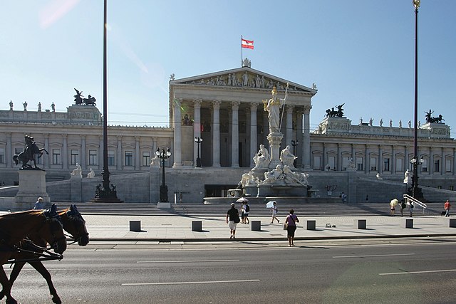 clădirea parlamentului austriac