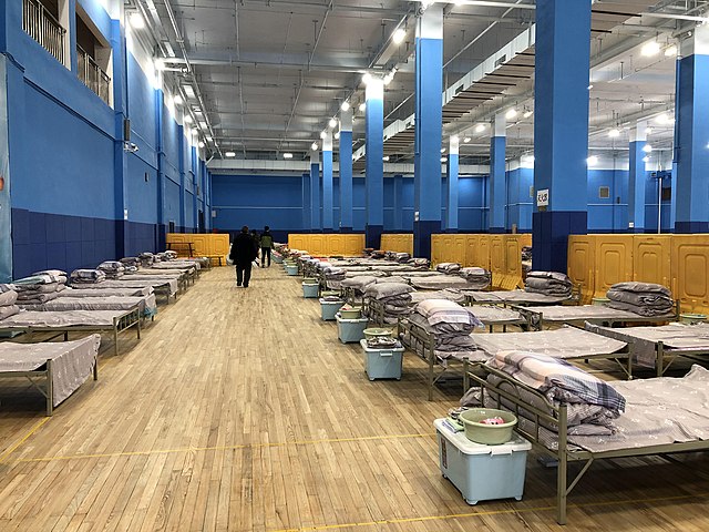 spital imporvizat în wuhan, china în timpul pandemiei